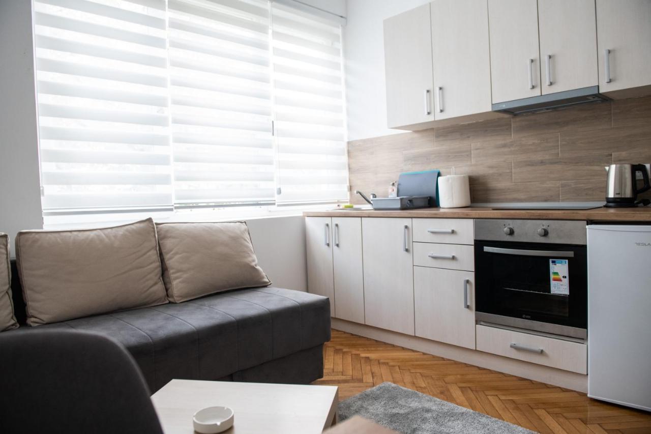 Apartman Tea 3 Белград Экстерьер фото