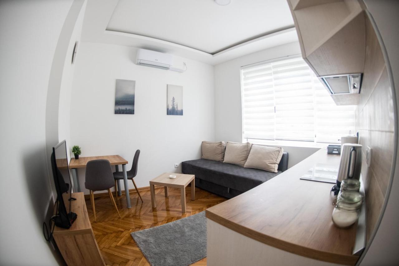 Apartman Tea 3 Белград Экстерьер фото